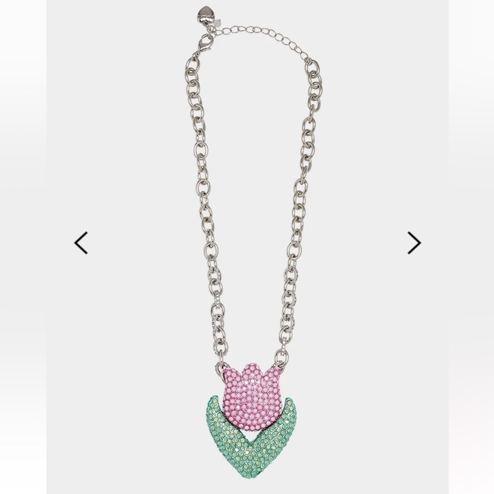 BETSEY JOHNSON HOP TO IT Tulip pendant statement necklace NWT